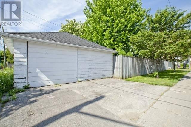 43 Mcintosh St, Toronto, Ontario  M1N 3Y3 - Photo 2 - E4602319