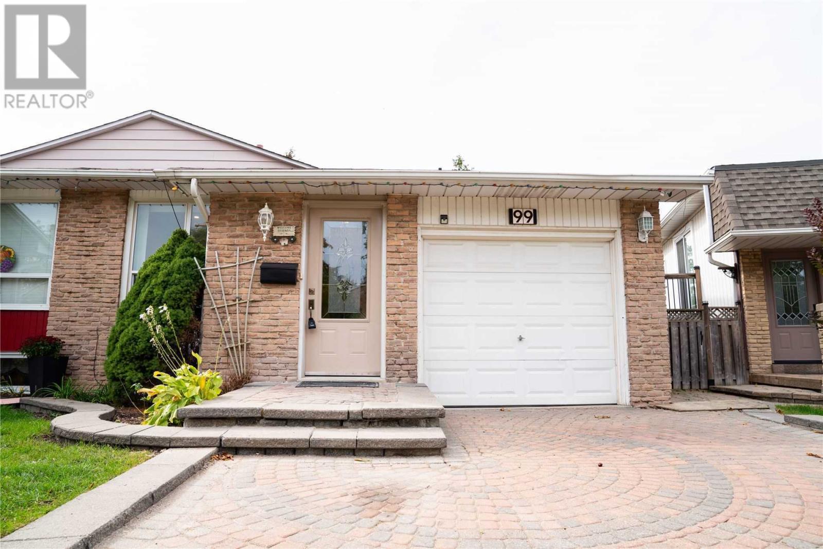 99 Salisbury Circ, Brampton, Ontario  L6V 2Z4 - Photo 2 - W4602333