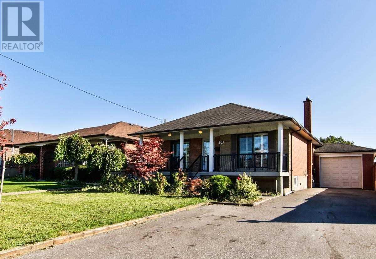 61 Camborne Ave, Toronto, Ontario  M3M 2R2 - Photo 1 - W4602681