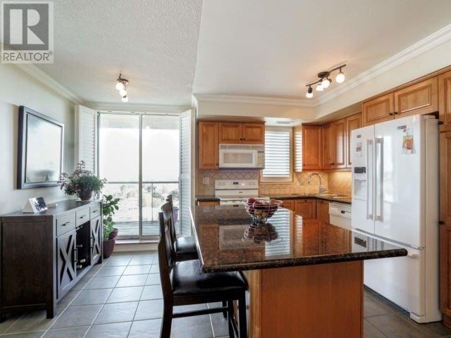 #1106 -1140 Parkwest Pl, Mississauga, Ontario  L5E 2K9 - Photo 7 - W4602944