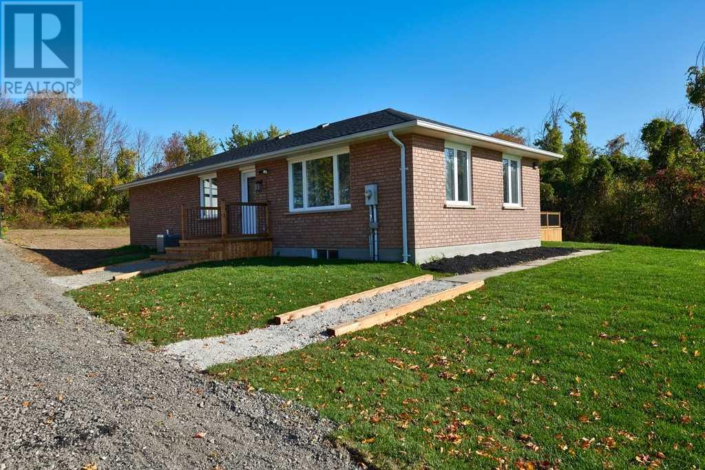 1790 3rd Line, Innisfil, Ontario  L0L 1K0 - Photo 1 - N4603374