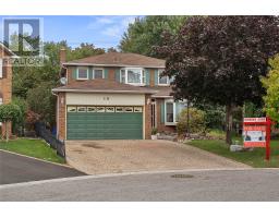 10 PARTHENON  SQ, brampton, Ontario