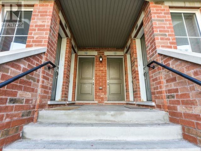 #16 -47 Hays Blvd, Oakville, Ontario  L6H 0J1 - Photo 1 - W4603901