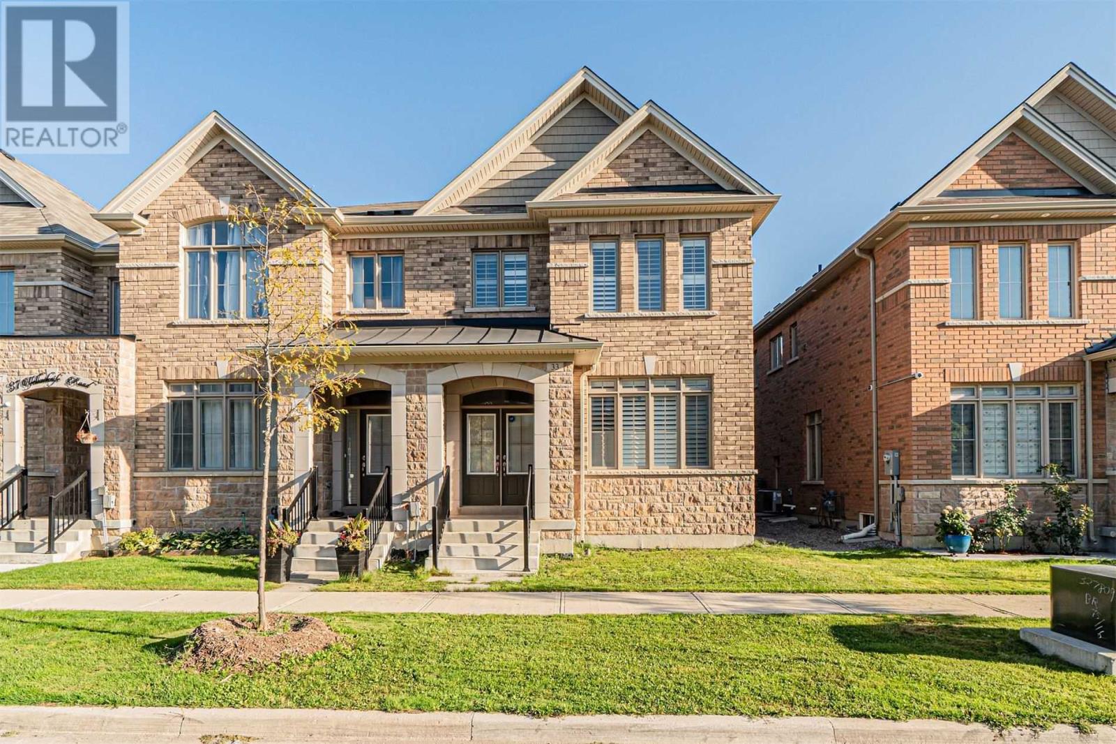 33 YELLOWKNIFE RD, brampton, Ontario