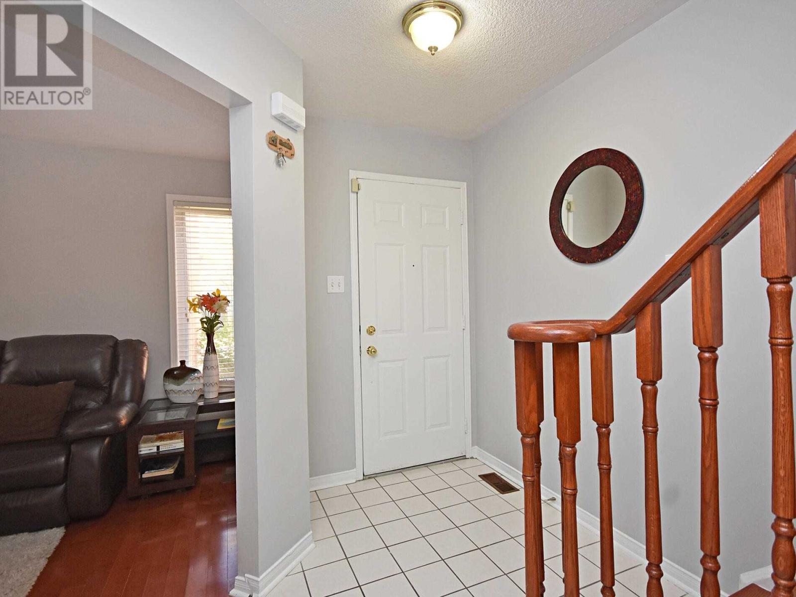 #112 -2555 Thomas  St, Mississauga, Ontario  L5M 5P6 - Photo 3 - W4604772