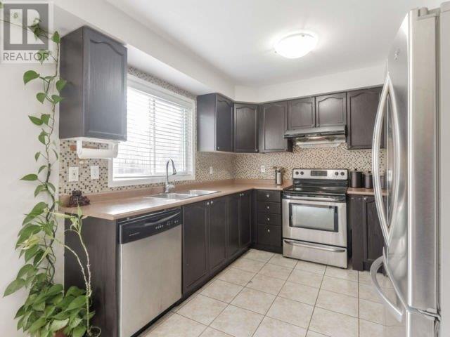 3 Ashmere Rd, Brampton, Ontario  L7A 1R3 - Photo 7 - W4604887