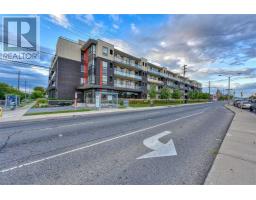 #104 -3560 ST CLAIR AVE E, toronto, Ontario