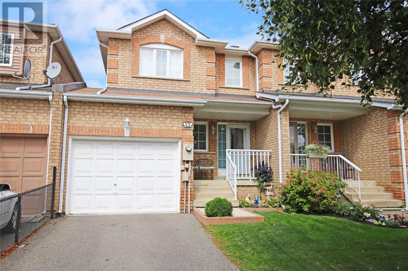 25 TORADA CRT, brampton, Ontario