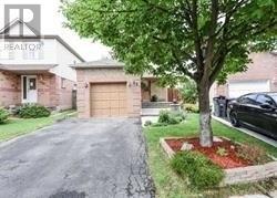 22 Wallingford Crt, Brampton, Ontario  L6Y 4V7 - Photo 2 - W4605229