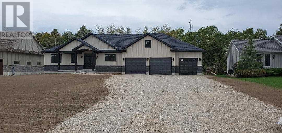 37 Carriage Ln,bayfield Lane, Bluewater, Ontario  N0M 1G0 - Photo 1 - X4605201