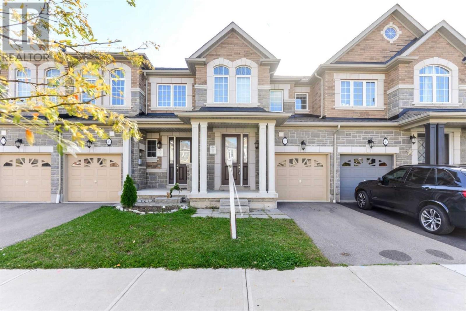 37 DUFAY RD, brampton, Ontario