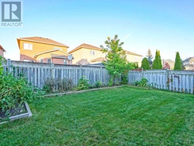 69 Lanewood St, Brampton, Ontario  L6R 2C4 - Photo 20 - W4605460