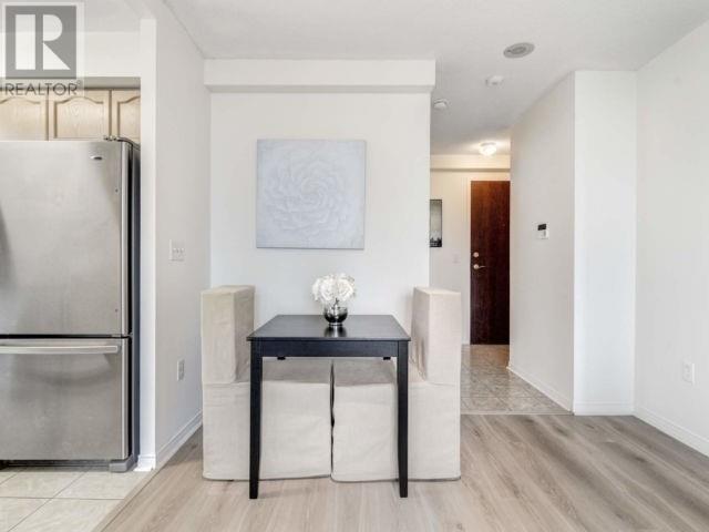 #1112 -11 Michael Power Pl, Toronto, Ontario  M9A 5G3 - Photo 7 - W4605680