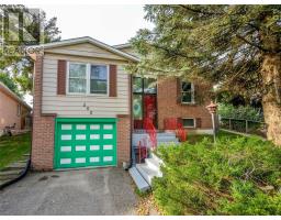 200 CURREY CRES, newmarket, Ontario