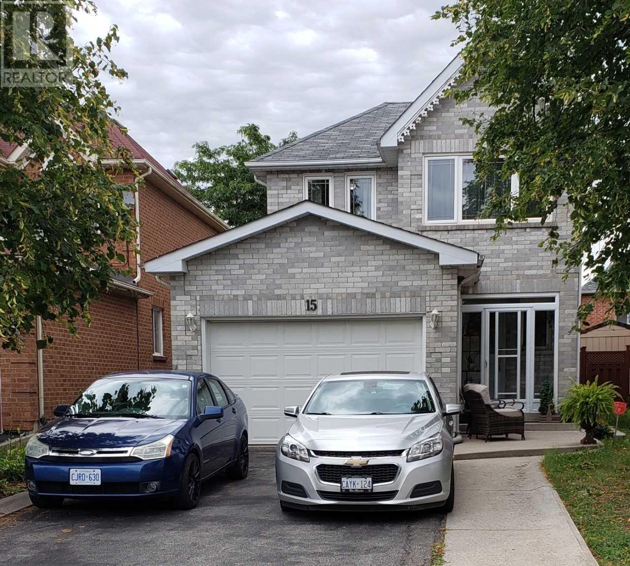 15 HOOD CRES, brampton, Ontario