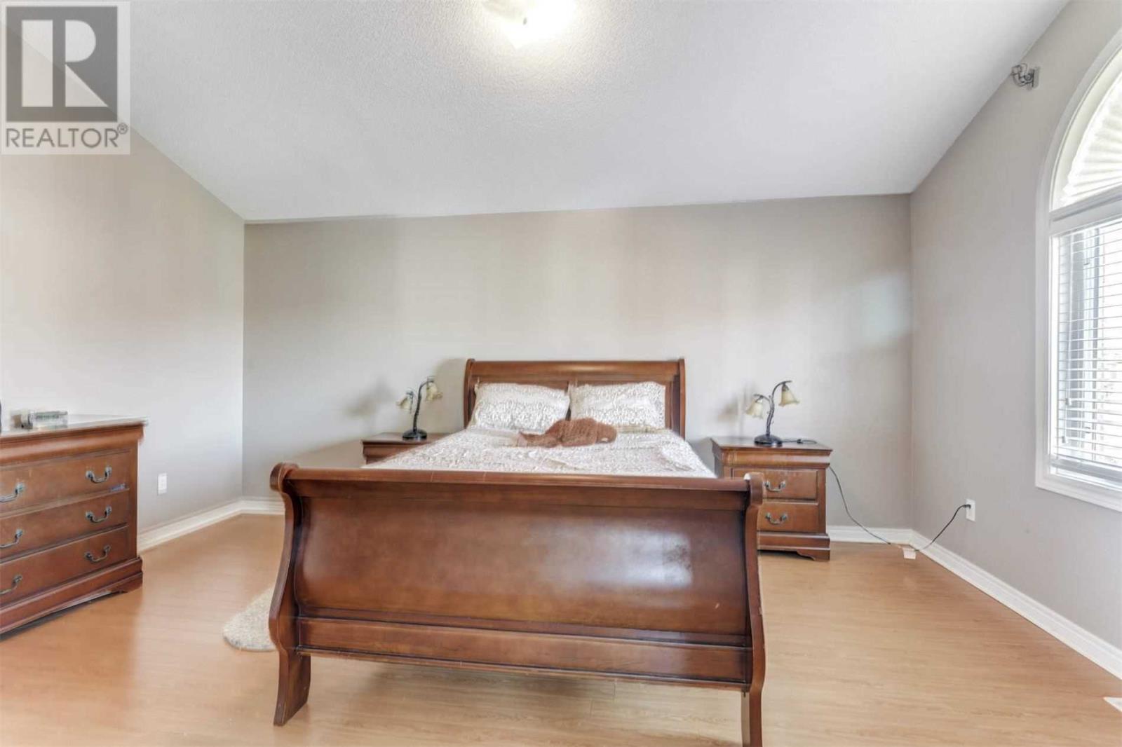 49 Tobermory Cres, Brampton, Ontario  L6V 4T5 - Photo 16 - W4605995