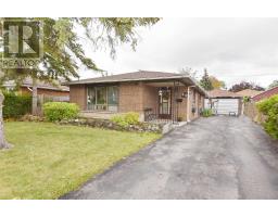 90 SILVERSTONE DR, toronto, Ontario