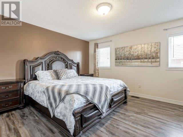 17 Crystalcrest Terr, Brampton, Ontario  L6R 0G1 - Photo 13 - W4606020