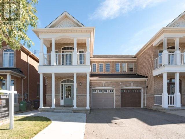 17 Crystalcrest Terr, Brampton, Ontario  L6R 0G1 - Photo 2 - W4606020