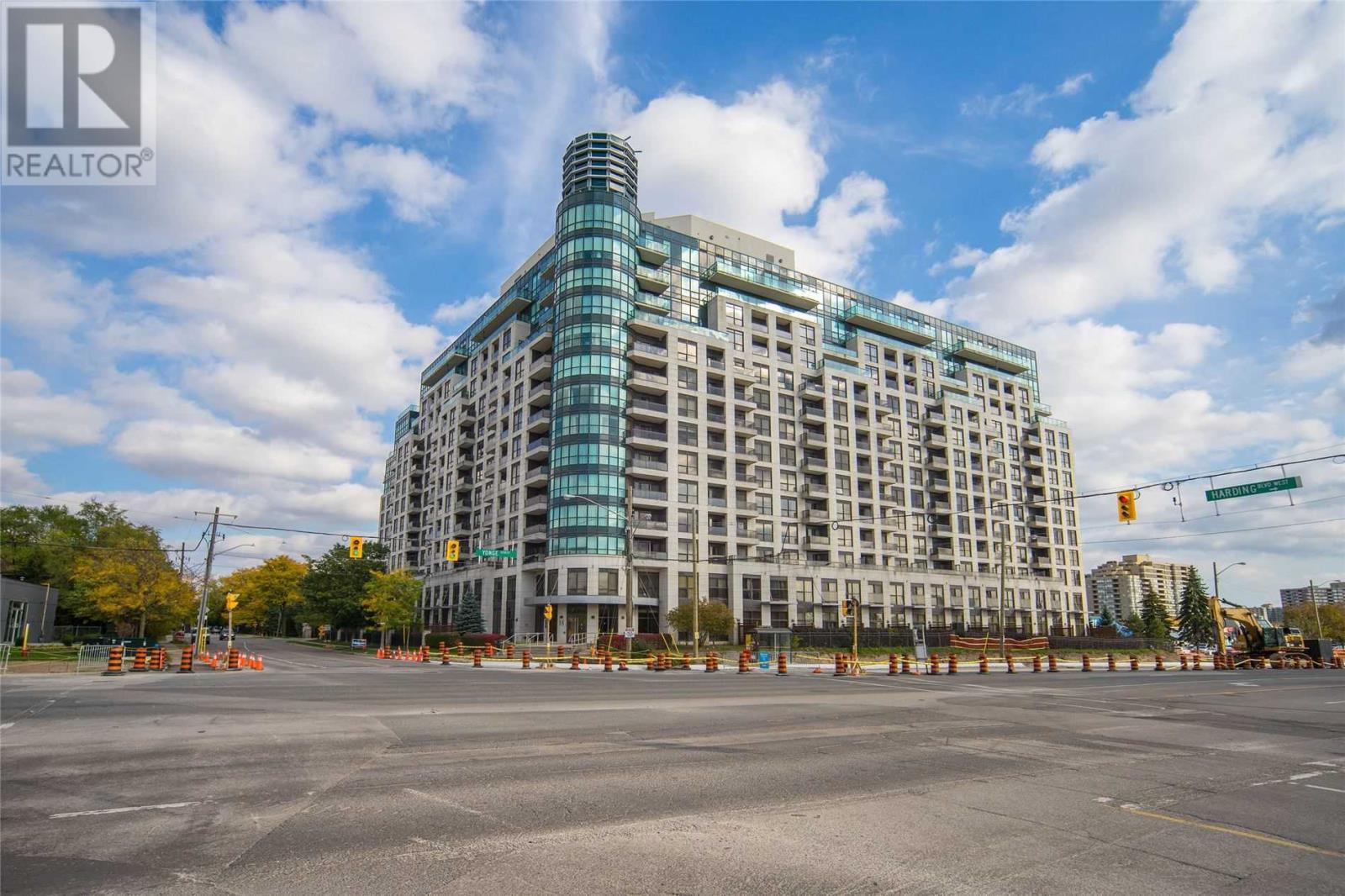 #306 -18 HARDING BLVD, richmond hill, Ontario