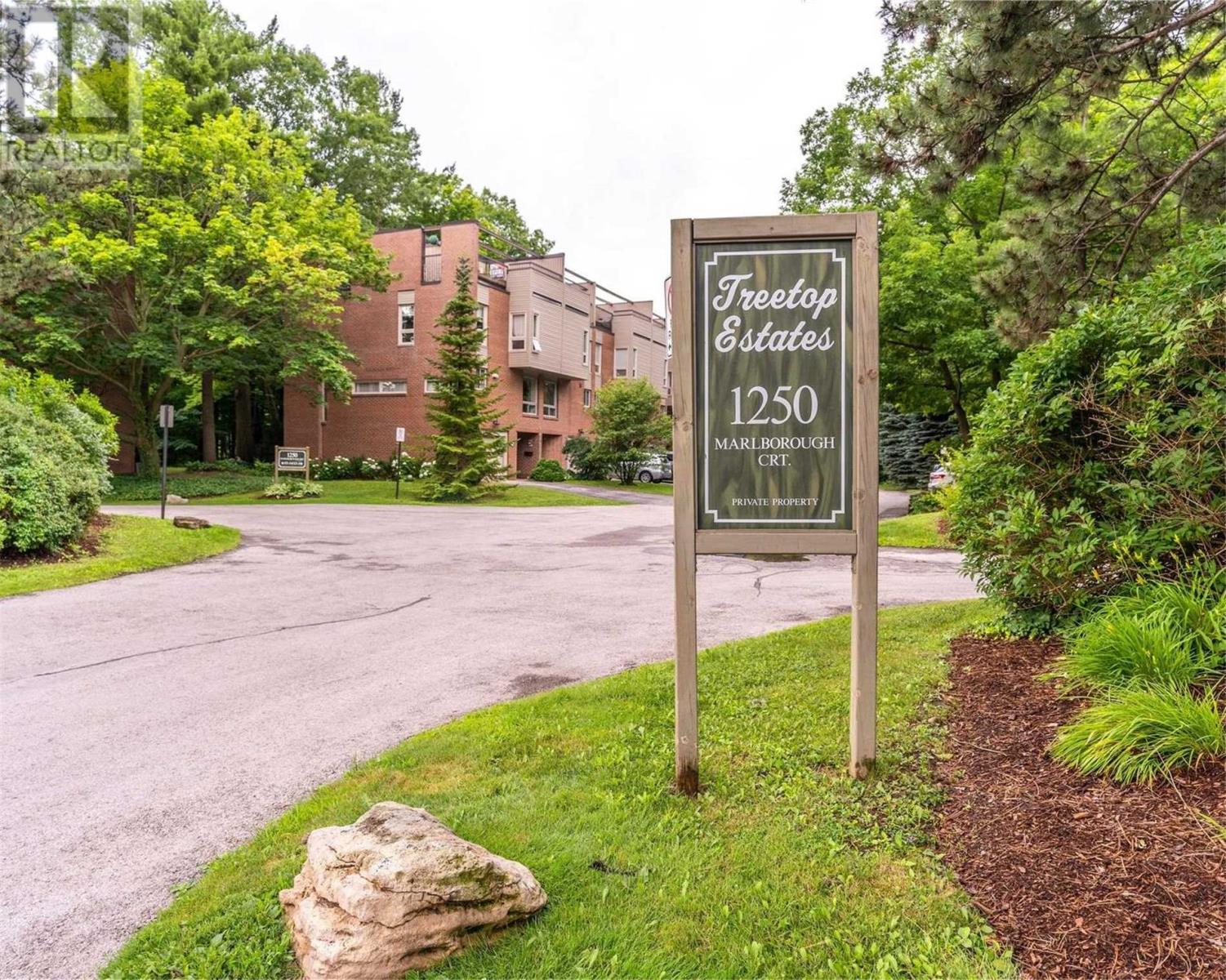 #12 -1250 MARLBOROUGH CRT, oakville, Ontario