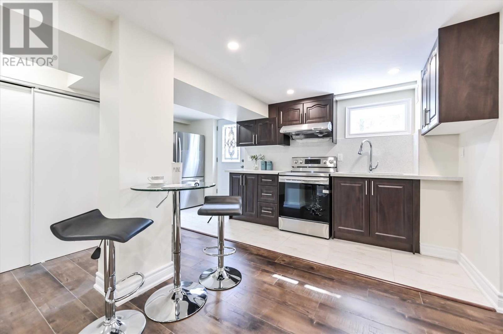 9 Adler St, Toronto, Ontario  M1J 2M7 - Photo 16 - E4606351