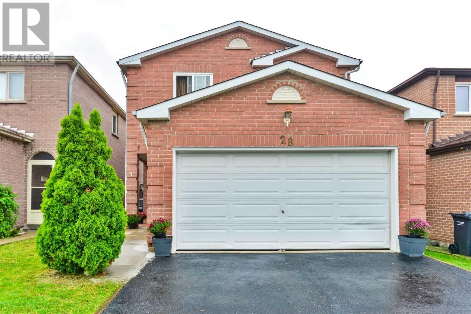 28 STANWELL DR, brampton, Ontario