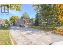 61 BAYVIEW PKWY, newmarket, Ontario