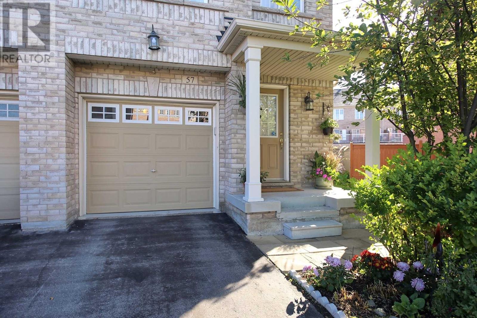 57 WILKES CRES, toronto, Ontario