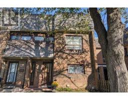 #11 -90 CASTLEBURY CRES, toronto, Ontario