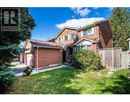 7 COULTON CRT, whitby, Ontario