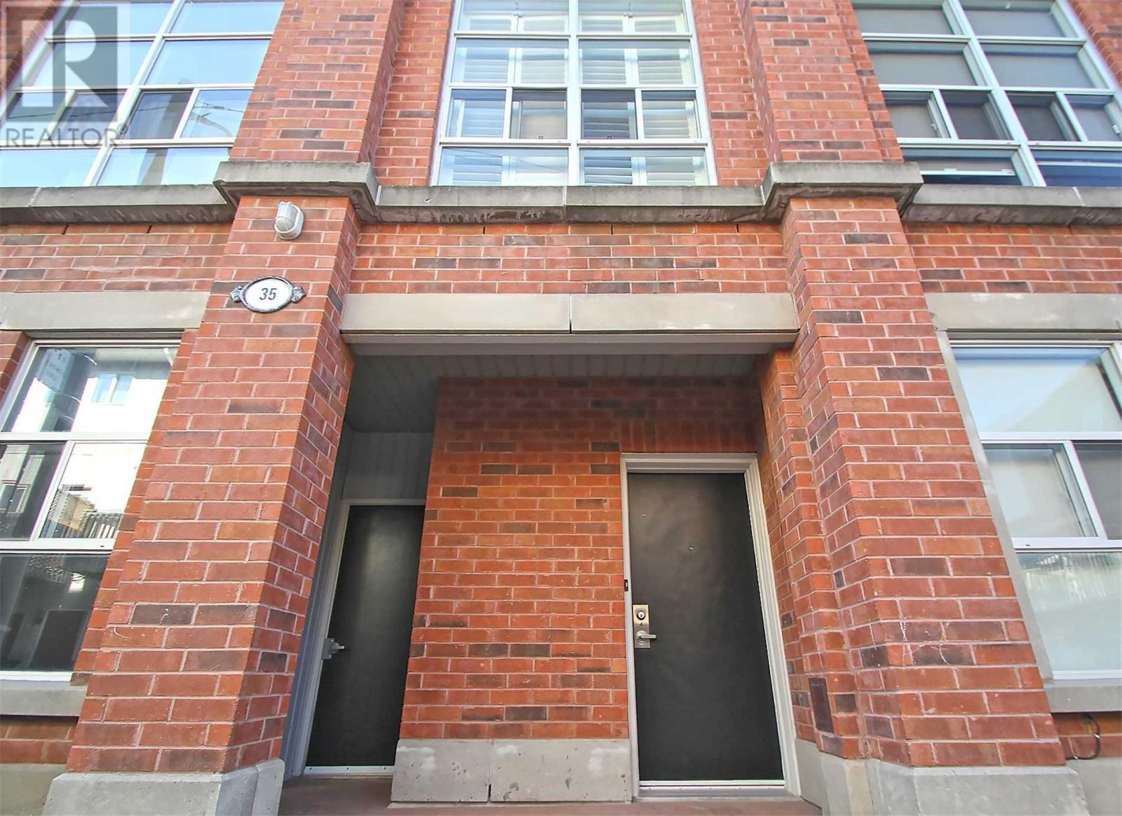 #4 -35 Dekoven Mews, Toronto, Ontario  M6P 4H5 - Photo 18 - W4606849