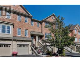 26 GOLDEN SPRUCE LANE, vaughan, Ontario