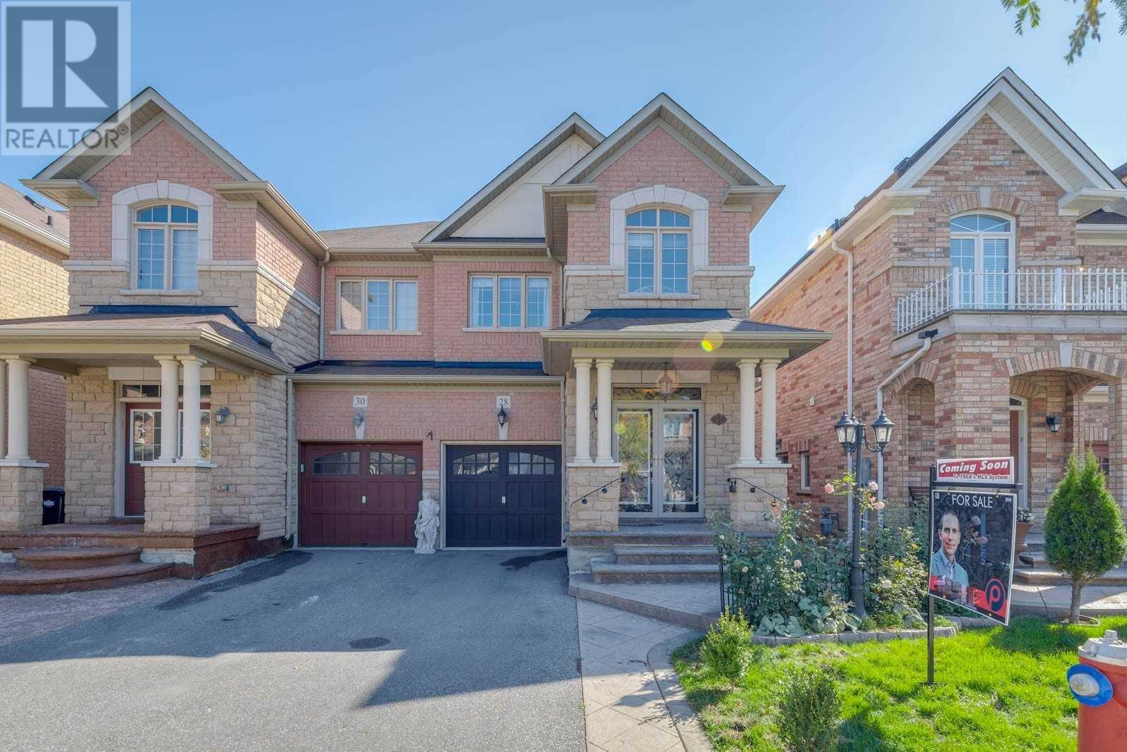 28 VERSAILLES CRES, brampton, Ontario