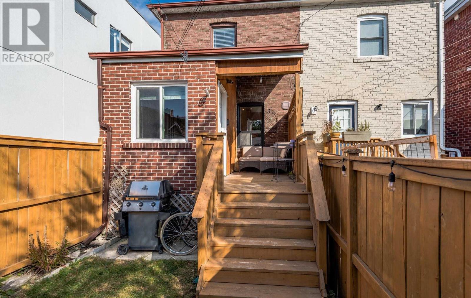 394 Winona Dr, Toronto, Ontario  M6C 3T5 - Photo 18 - C4607990