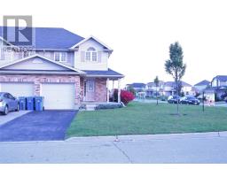 1 CLOUGH CRES, guelph, Ontario