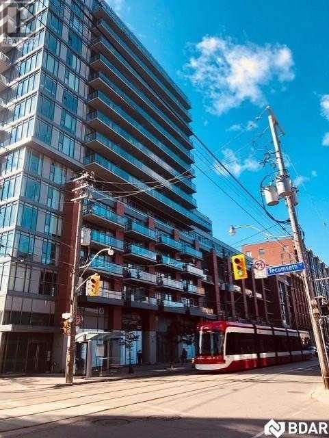 #614 -775 KING ST W, toronto, Ontario