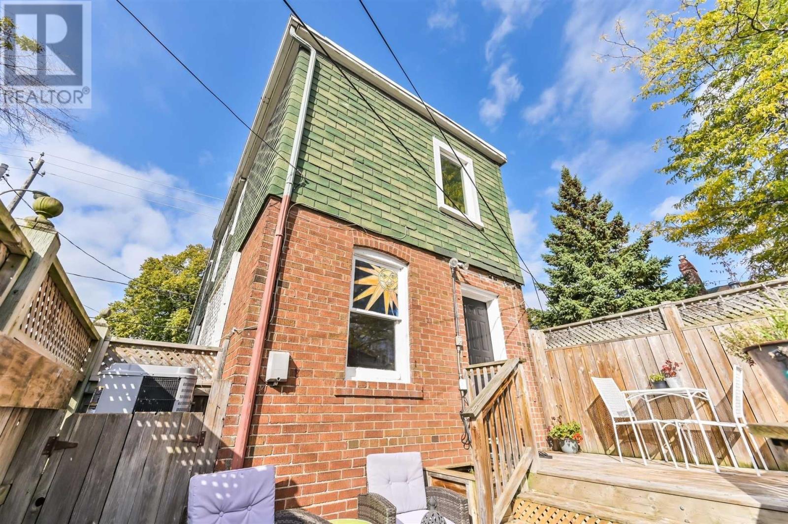 1689 Dundas St E, Toronto, Ontario  M4L 1L5 - Photo 16 - E4608736