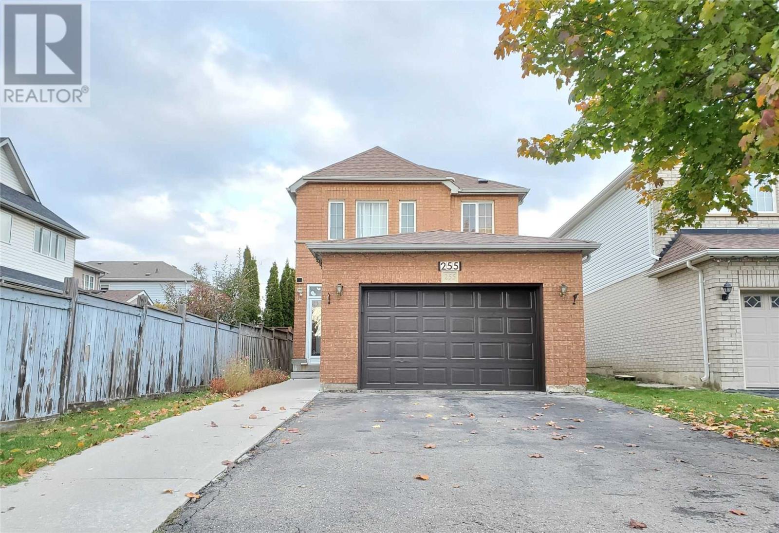 255 FERNFOREST DR, brampton, Ontario