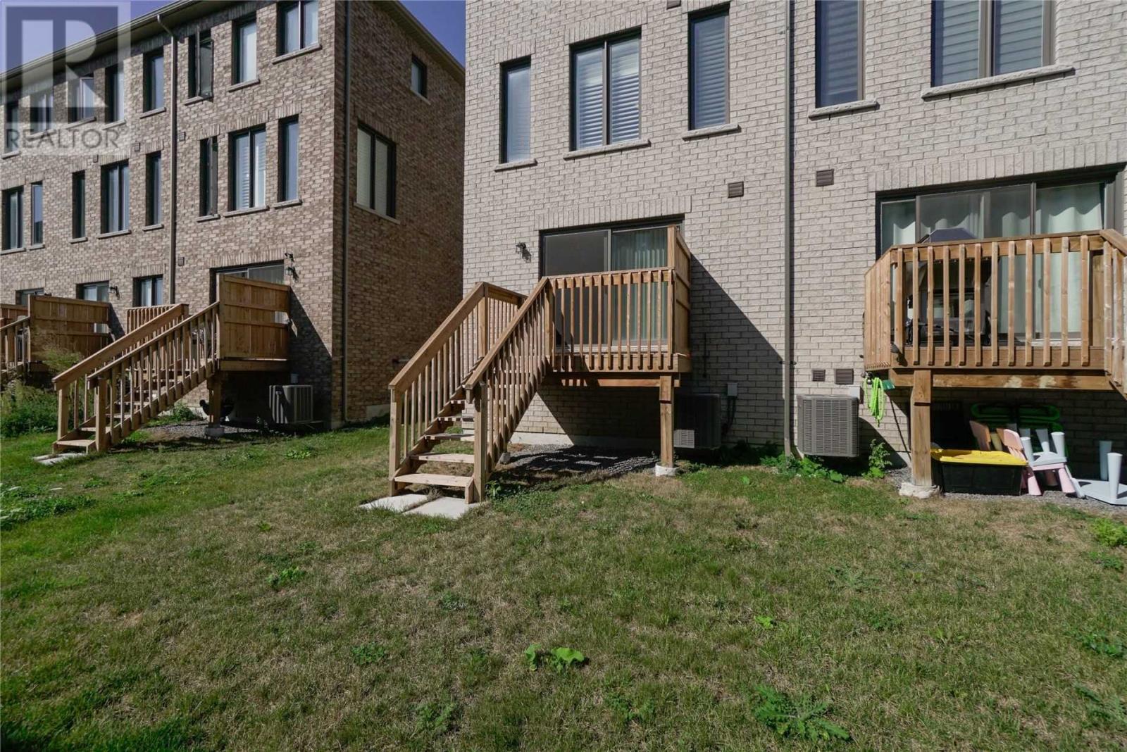 1196 Beachcomber Rd, Mississauga, Ontario  L5G 0B5 - Photo 13 - W4608296