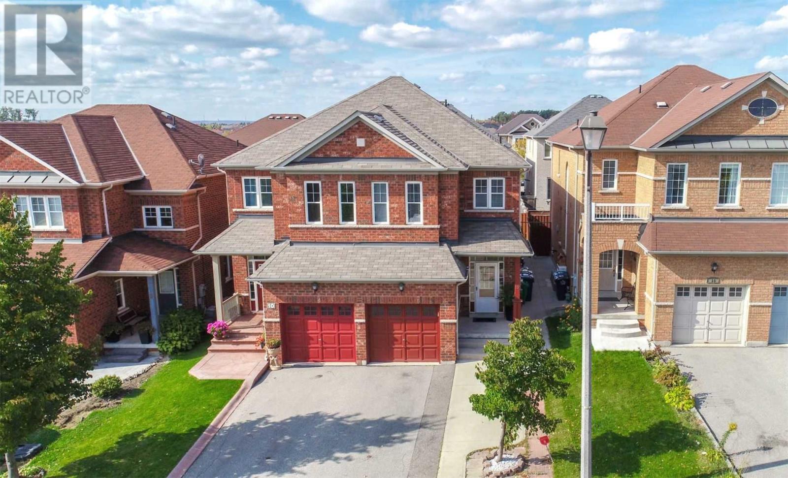 12 SILENT POND CRES, brampton, Ontario