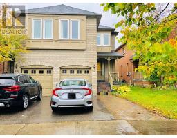 24 HOLLIDGE BLVD, aurora, Ontario