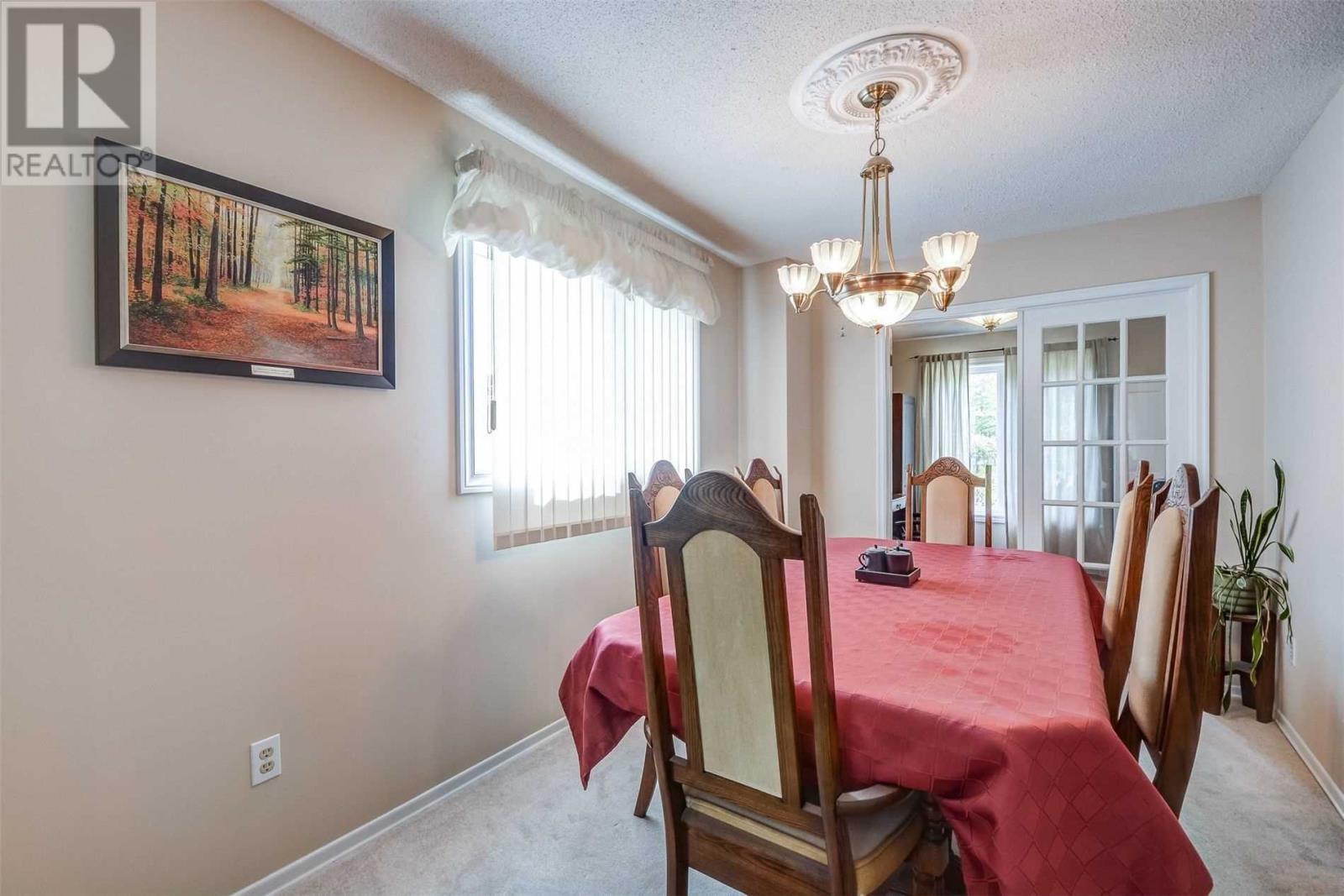 59 Cardinal Cres, Newmarket, Ontario  L3Y 5Y3 - Photo 4 - N4609883