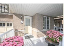 83 MATTHEW BOYD CRES, newmarket, Ontario