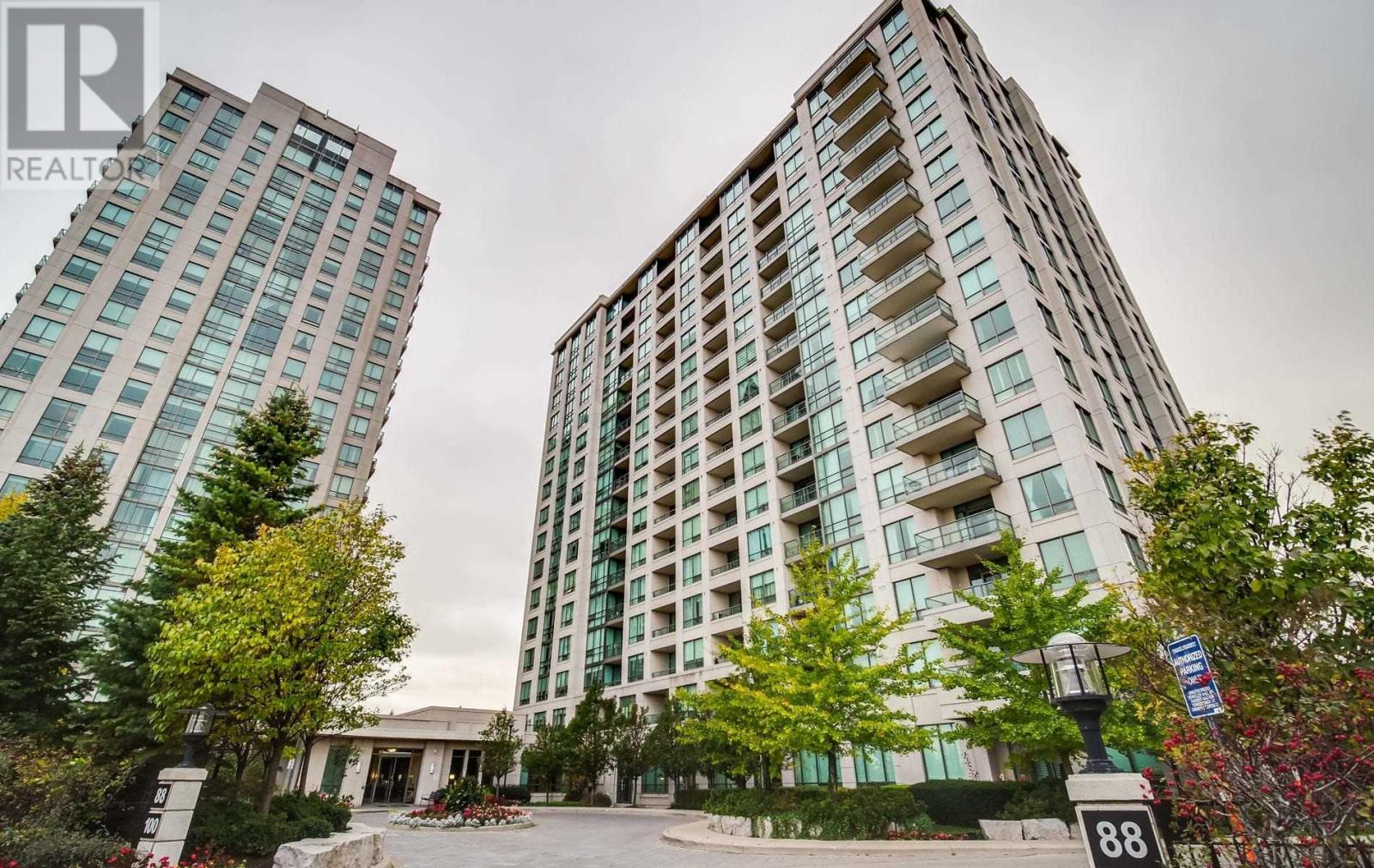 #ph9 -100 Promenade Circ, Vaughan, Ontario  L4J 7W7 - Photo 1 - N4611253