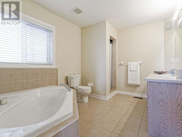 76 Seahorse Ave, Brampton, Ontario  L6V 4N8 - Photo 12 - W4610985