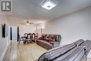 4 Chatterton Blvd, Toronto, Ontario  M1M 2G2 - Photo 8 - E4585149