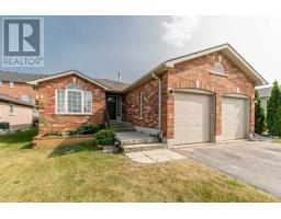 13 CAPILANO CRT, barrie, Ontario