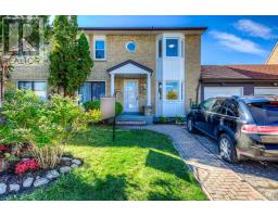 65 WOOLENSCOTE CIRC, toronto, Ontario