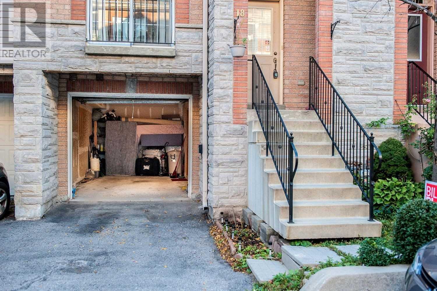 18 Tollgate Mews, Toronto, Ontario  M1M 1X6 - Photo 17 - E4612394